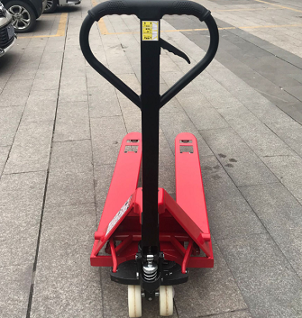 汛期來臨，叉車需要加倍進(jìn)行保護(hù)了